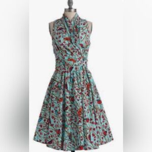 Retrolicious Strapless Dress with Red and Blue Floral Pattern